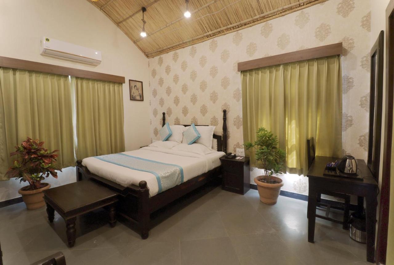 Keshav Resort Udaipur Exterior photo
