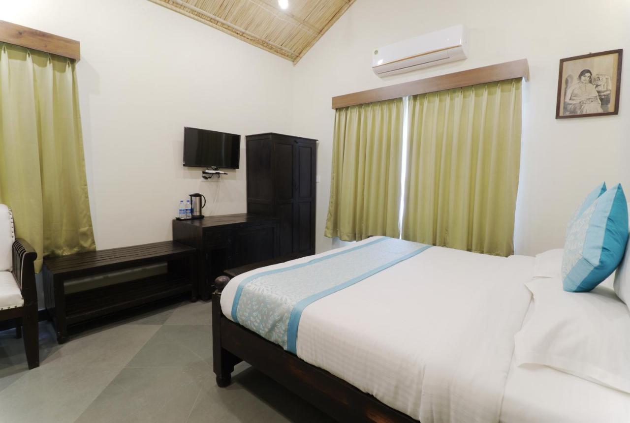 Keshav Resort Udaipur Exterior photo