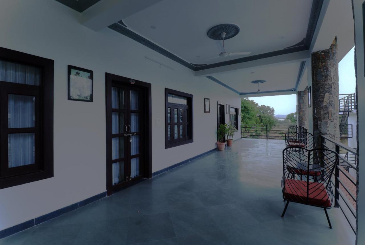 Keshav Resort Udaipur Exterior photo